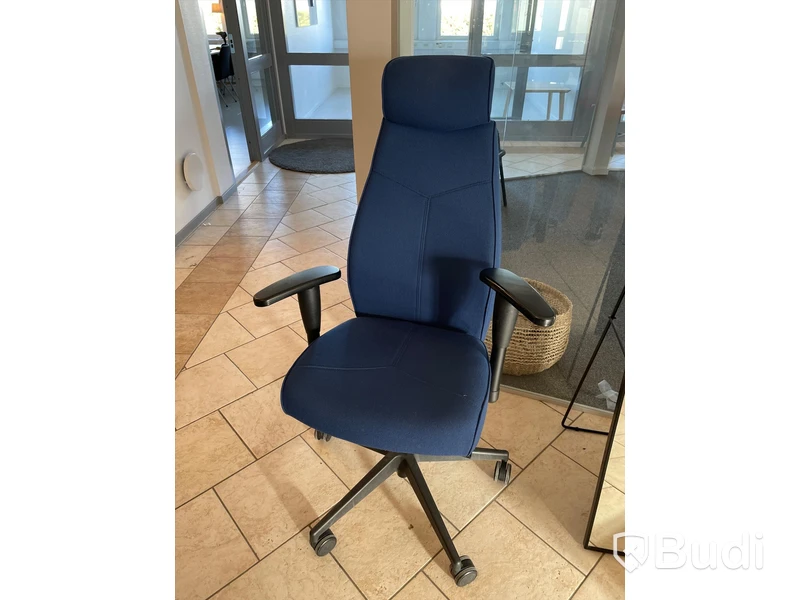 Kontorsstol TRONHILL Magna