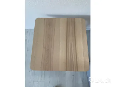 Litet träbord