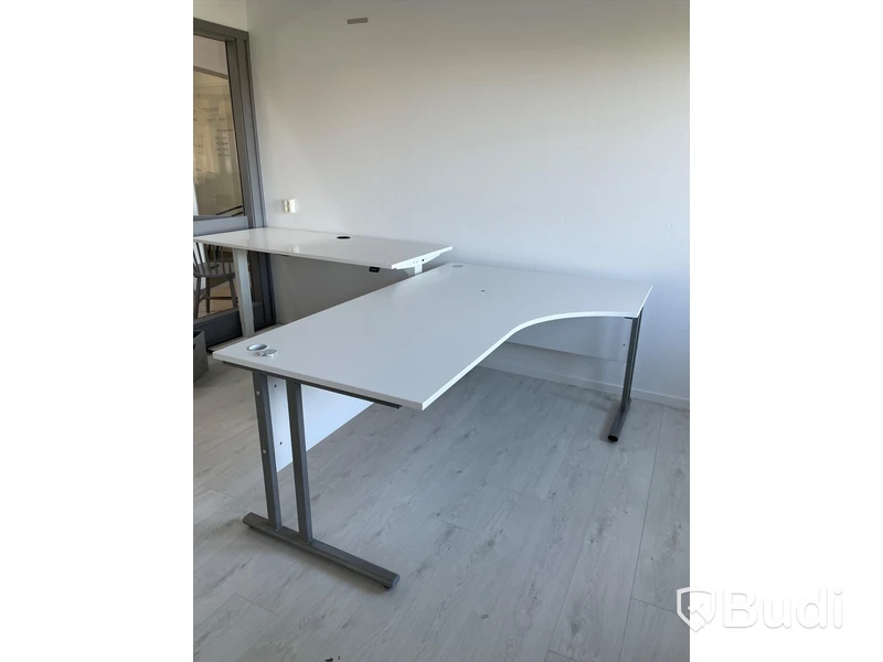 Skrivbord