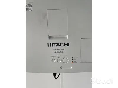 Projektor HITACHI CP-WX4022WN och Projektorduk celexon