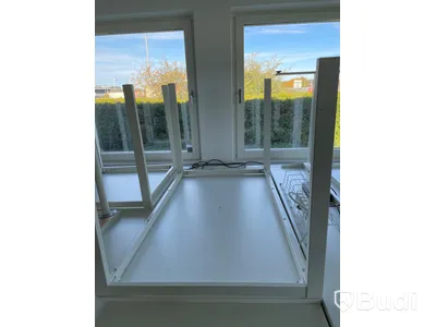 4st vita skrivbord/bord IKEA