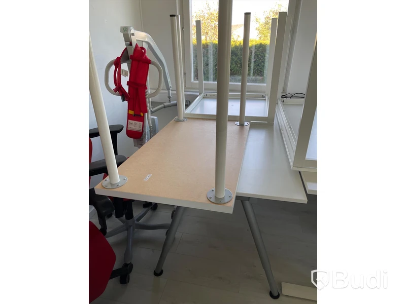 4st vita skrivbord/bord IKEA
