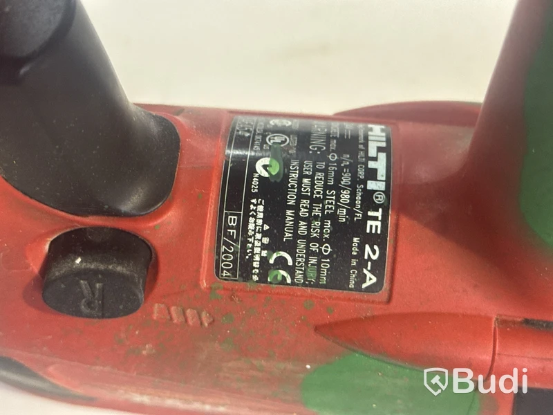 1 st slagborr Hilti med betongborr