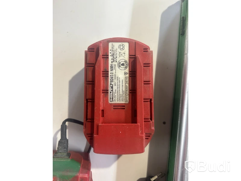1 st slagborr Hilti med betongborr