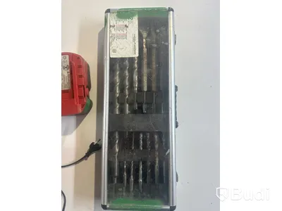 1 st slagborr Hilti med betongborr