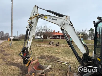 Bandgrävare Bobcat E50 med tiltrotator & redskap | 3989h | 2011