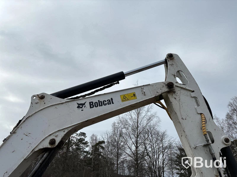 Bandgrävare Bobcat E50 med tiltrotator & redskap | 3989h | 2011