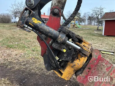 Bandgrävare Bobcat E50 med tiltrotator & redskap | 3989h | 2011