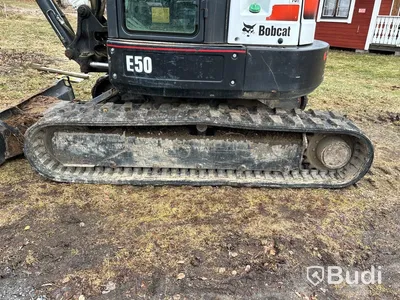 Bandgrävare Bobcat E50 med tiltrotator & redskap | 3989h | 2011