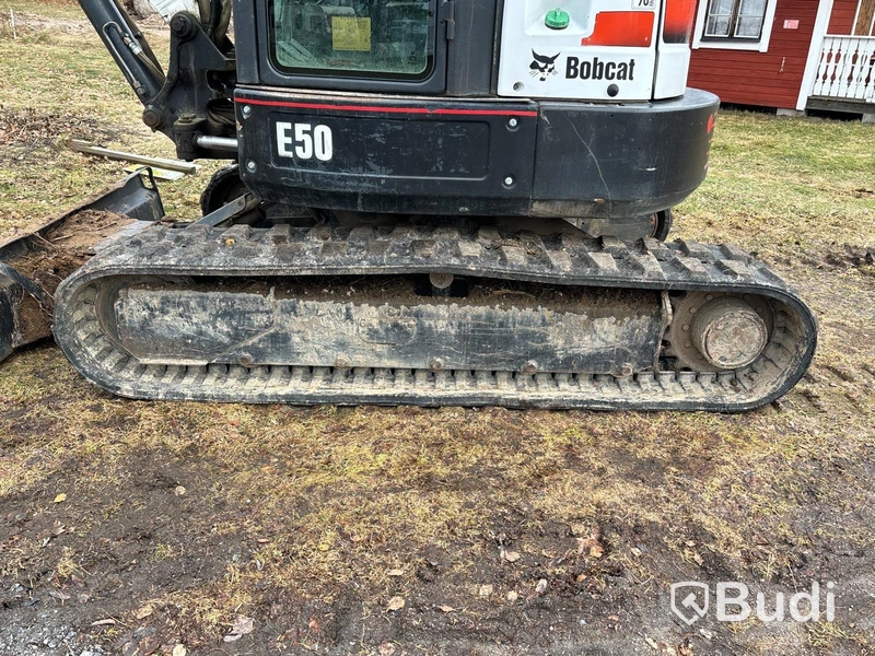 Bandgrävare Bobcat E50 med tiltrotator & redskap | 3989h | 2011