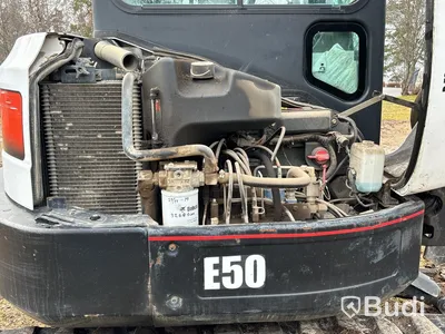 Bandgrävare Bobcat E50 med tiltrotator & redskap | 3989h | 2011