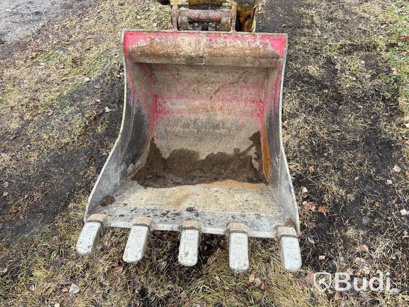 Bandgrävare Bobcat E50 med tiltrotator & redskap | 3989h | 2011