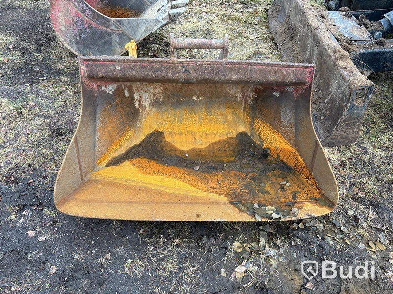 Bandgrävare Bobcat E50 med tiltrotator & redskap | 3989h | 2011