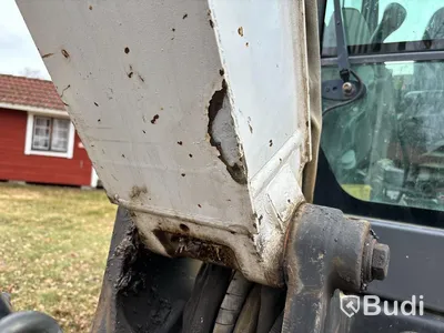 Bandgrävare Bobcat E50 med tiltrotator & redskap | 3989h | 2011