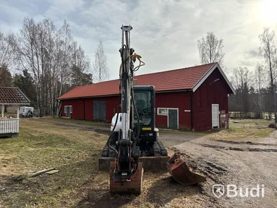 Bandgrävare Bobcat E50 med tiltrotator & redskap | 3989h | 2011