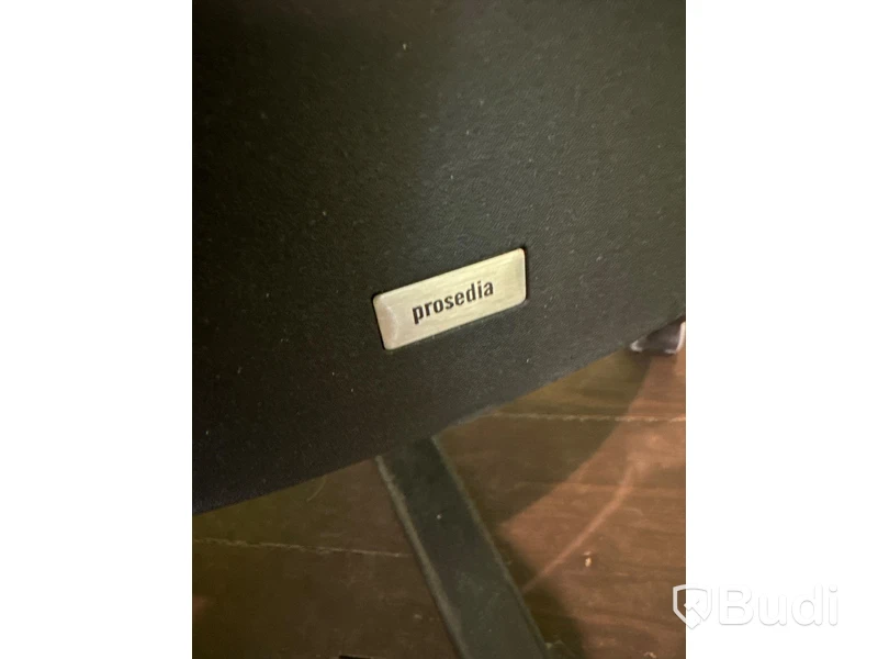 Höj och sänkbart skrivbord, kontorsstol, skärm samt bordslampa - Anglepoise