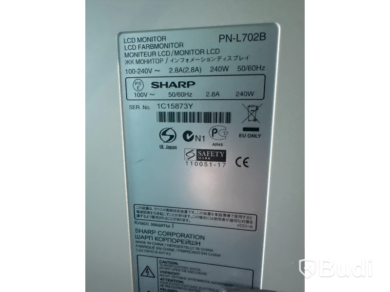 Interaktiv touchskärm på rullbar metallställning - Sharp PN-L702B