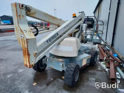 Vikbomslift Terex TA33E repobjekt