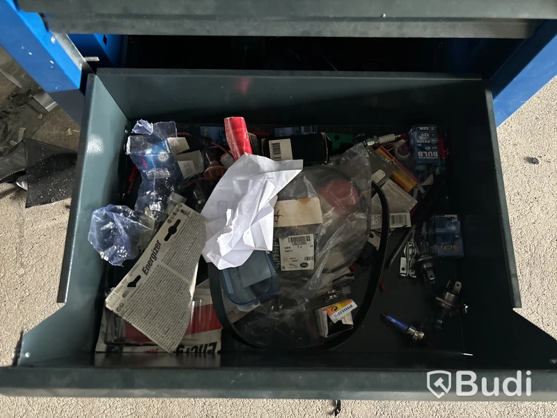 Verktygsvagn Quiopo med innehåll