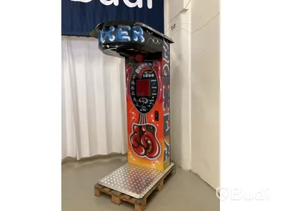 Boxer Graffiti 2.0 - Bidrag från Budi - Nypris exkl. moms: ca 39 920 kr
