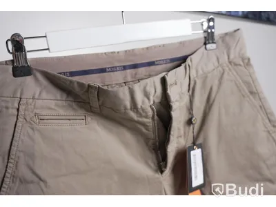 Shorts - Morris, Regular chino shorts, "grön", strl. 31, Herr. Ny.