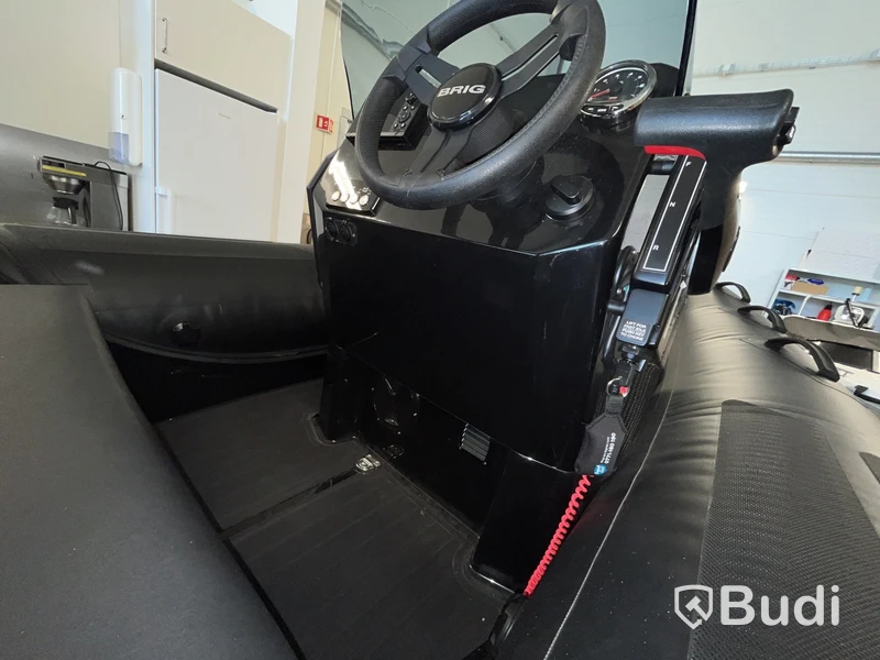 Brig Eagle 4 2022  inkl. Trailer