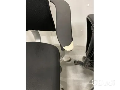 Kontorsstolar 9st mer eller mindre defekta