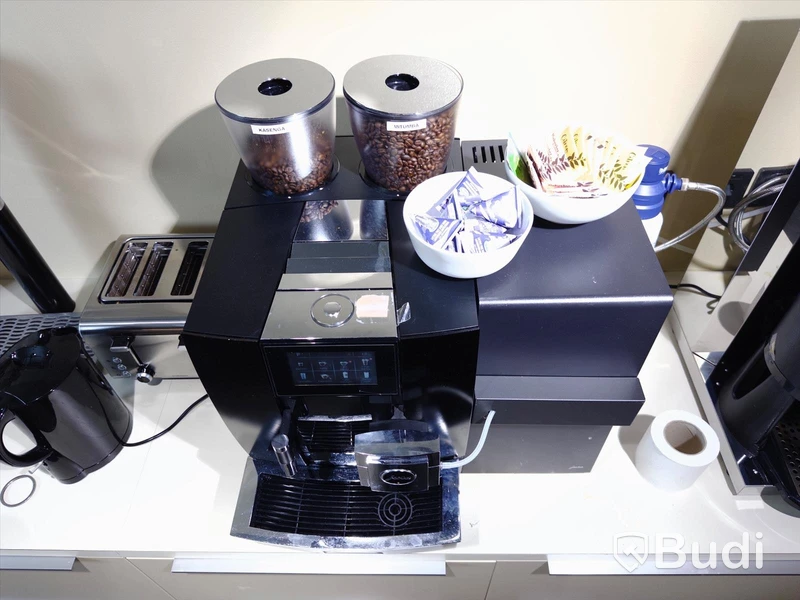 Kaffemaskin Jura X10 ink mjökkyl