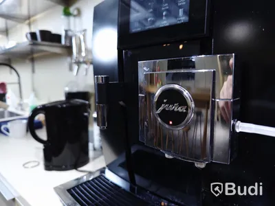 Kaffemaskin Jura X10 ink mjökkyl