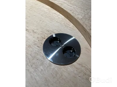 Receptionsdisk med 4st barstolar (ca mått: L405xB130xH100)