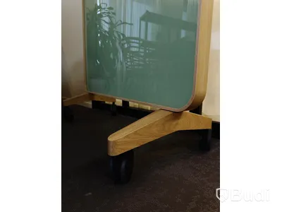 Whiteboard på hjul i glas från Lintex Bredd 120cm  och höjd 197cm