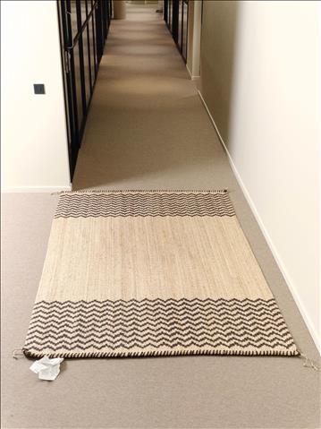 Matta - IKEA Lönholt (mått: 130 x230 cm)