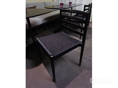 Sittgrupp med soffa 2st bord och 3st stolar. Soffans längd är 280cm , Arper, Andreu World och Skandiform