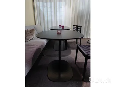 Sittgrupp med soffa 2st bord och 3st stolar. Soffans längd är 280cm , Arper, Andreu World och Skandiform