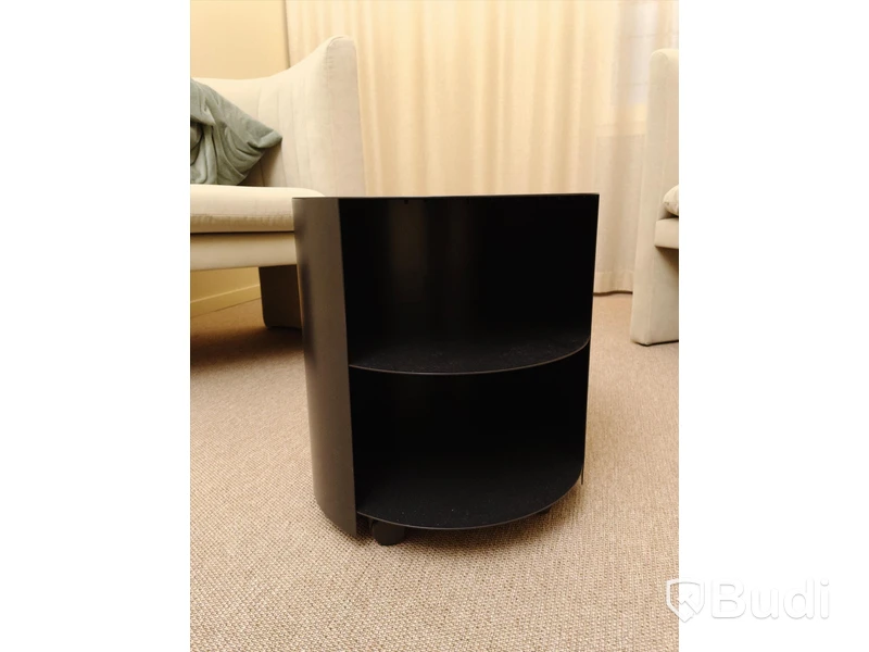 2st fåtöljer samt mindre bord