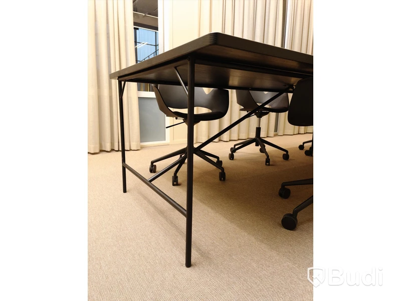 Konferensbord 2st inklusive 12 stolar
