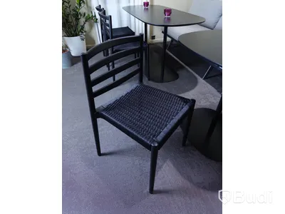 Sittgrupp med soffa 2st bord och 3st stolar. Soffans längd är 280cm , Arper, Andreu World och Skandiform