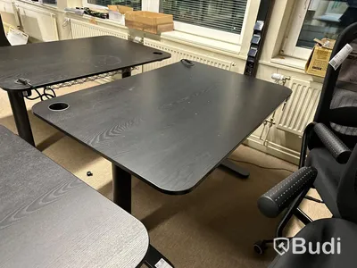 Elektriskt höj och sänkbart skrivbord svart. 120x80 cm