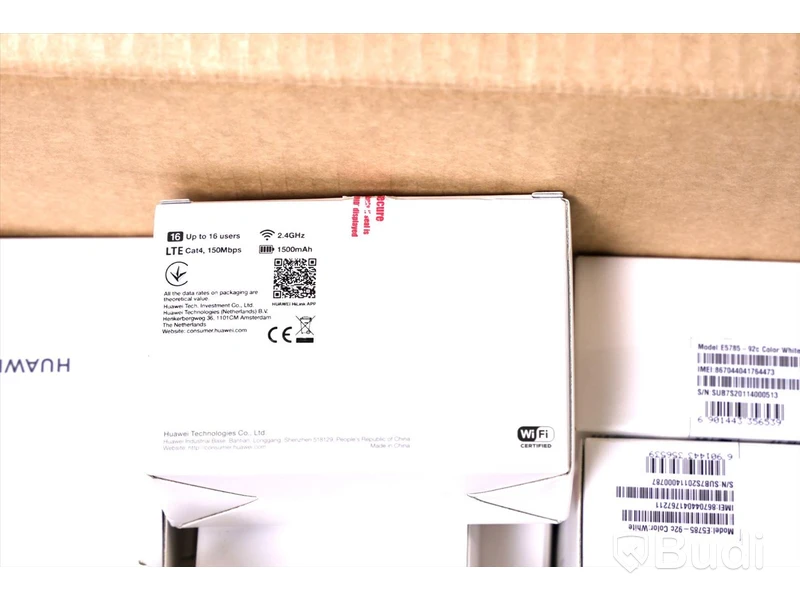 Parti med reklamerade trådlösa nätverksmodem - Huawei Mobile Wifi.
