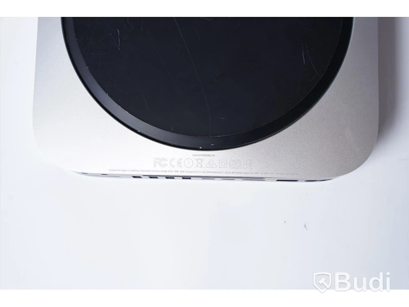 Mac mini - Late 2012, 4 GB RAM, 240 GB SSD SATA.