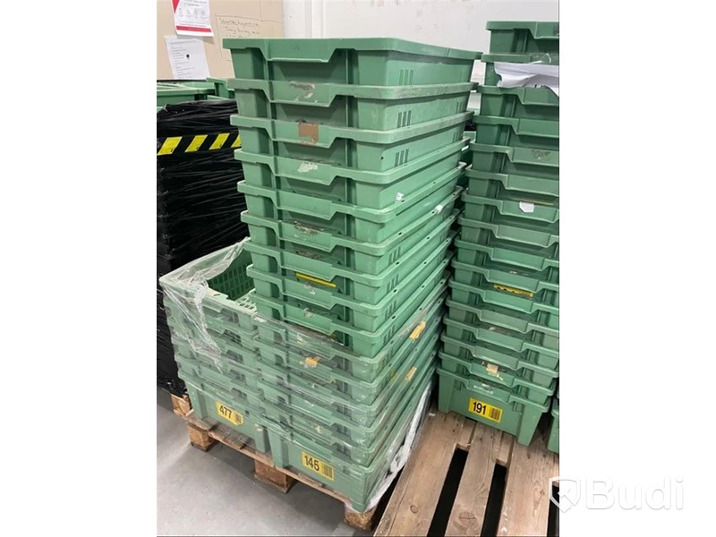 Plastlådor ca 6 pallar
