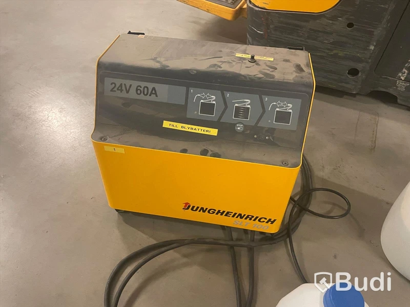 Truck Ledstaplare Jungheinrich ERD 220 med laddare. Ej funktionstestad. Defekt