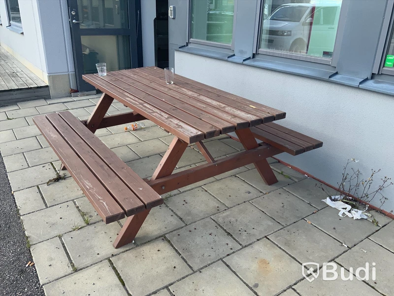 Picnicbord med dubbla sittbänkar 170cm längd, 72cm höjd
