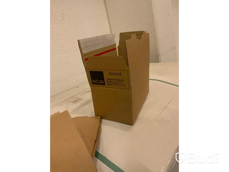 Pall med klisterlådor 300840B