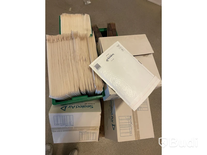 Pall med Sealed Air olika storlekar bl.a G/4 och C/0