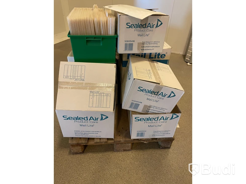 Pall med Sealed Air olika storlekar bl.a G/4 och C/0