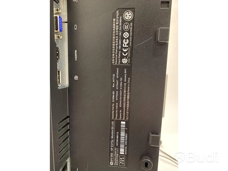 En HP E272q Monitor 27” + En HP EliteDisplay E242 Monitor 24”