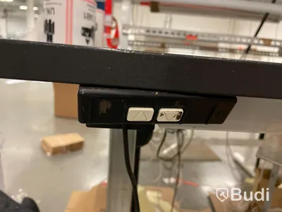 Packbord höj- och sänkbart skrivbord