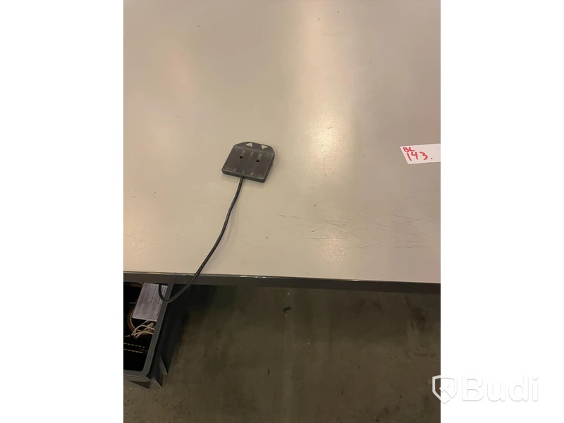 Skrivbord höj- och sänkbart