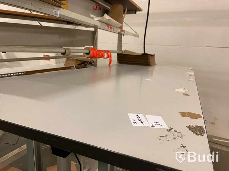 Packbord höj- och sänkbart skrivbord